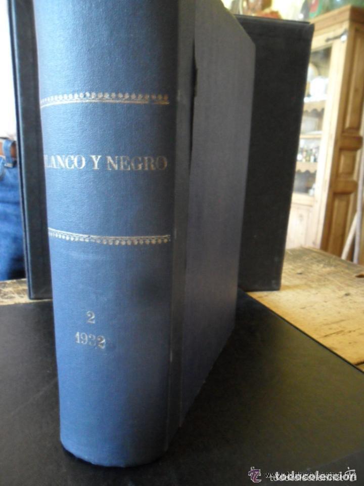 Libros antiguos: BLANCO Y NEGRO 1932 MARZO - MAYO - Foto 2