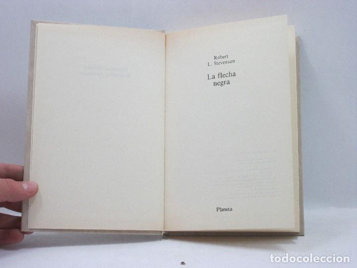 Libros antiguos: LA FLECHA NEGRA - ROBERT L. STEVENSON - PLANETA - Foto 3