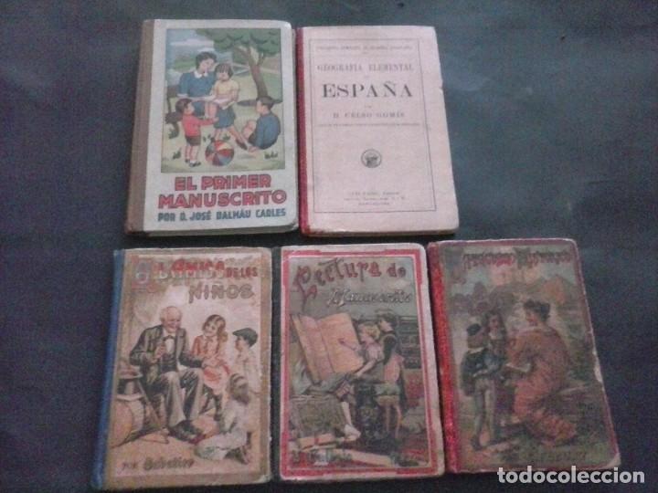 Old books: libros antiguos de varias epocas de colegio