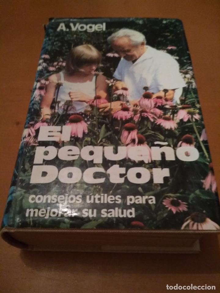 Libros antiguos: el pequeno doctor - Foto 1