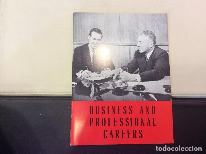Libros antiguos: Business and professional careers - Foto 1