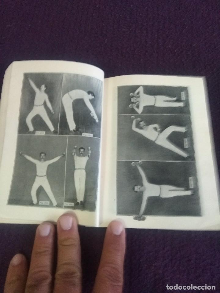Libros antiguos: Libro ingl&eacute;s de deporte antiguo - Foto 4