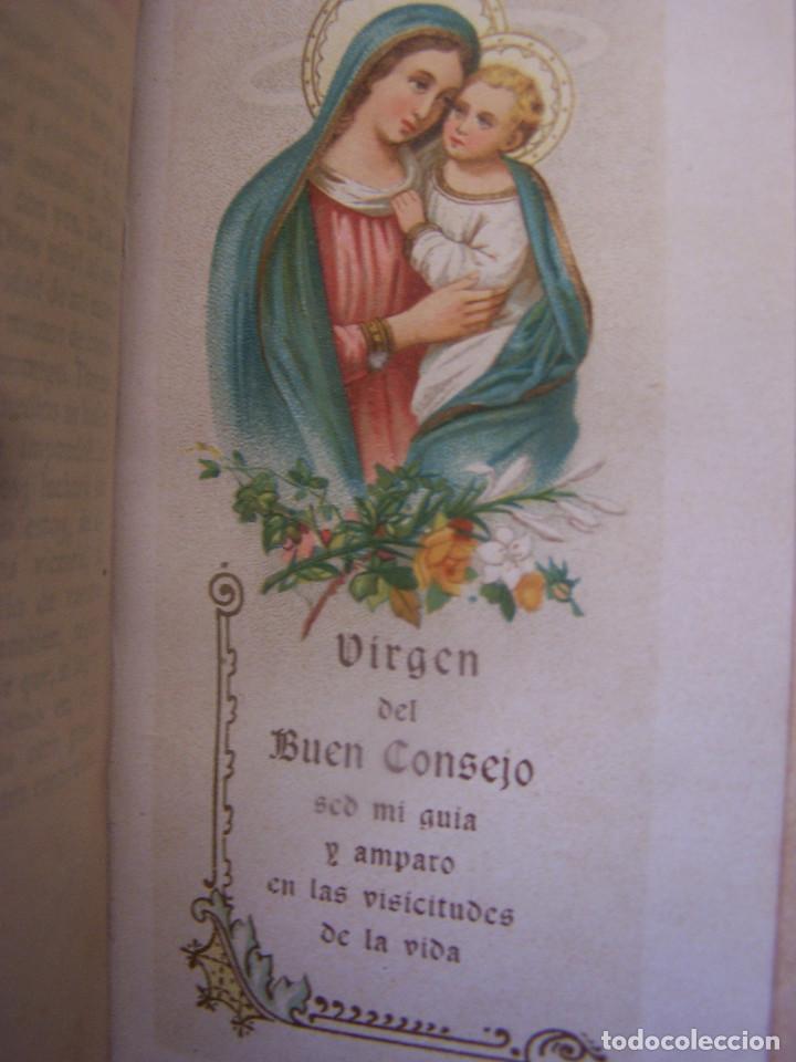 Libros antiguos: Libro de Primera Comuni&oacute;n. Tapas en pergamino barnizado. 1930. - Foto 7