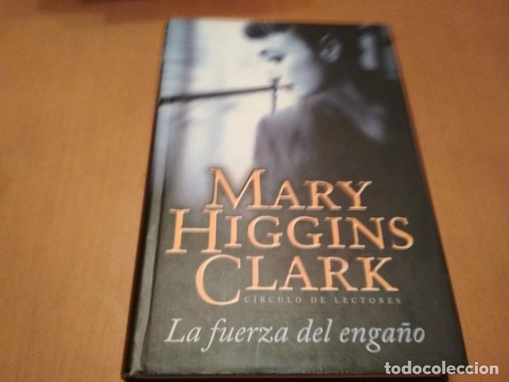 Libros antiguos: La fuerza del enga&ntilde;o - Foto 1