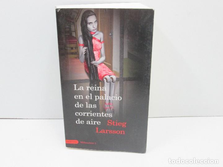 Libros antiguos: LIBRO - LA REINA EN EL PALACIO DE LAS CORRIENTES DE AIRE - Foto 1