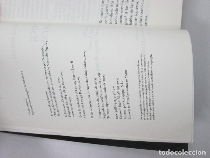 Libros antiguos: LIBRO - LA REINA EN EL PALACIO DE LAS CORRIENTES DE AIRE - Foto 3