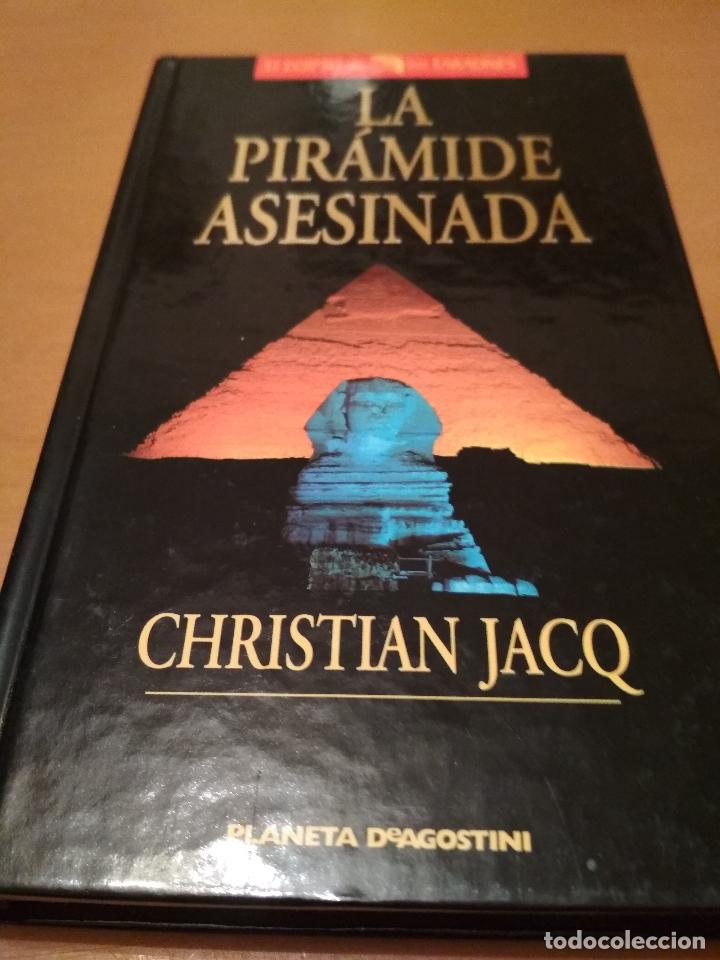 Libros antiguos: La pir&aacute;mide asesinada - Foto 1