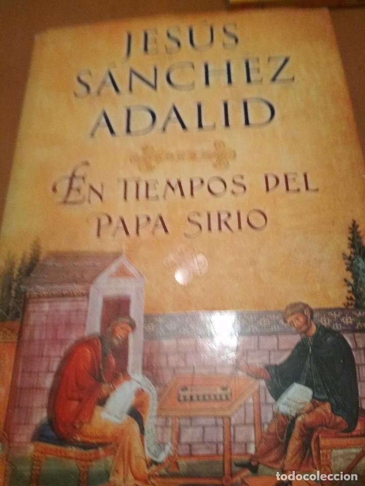 Libros antiguos: En tiempos del papa sirio - Foto 1