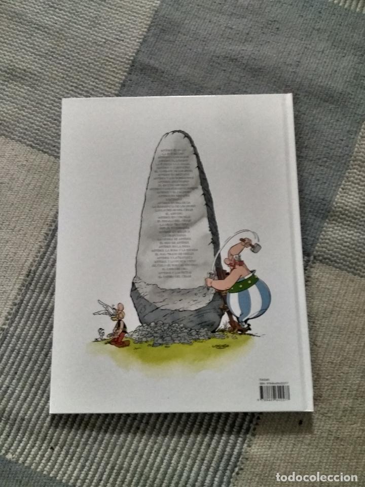 Libros antiguos: COMIC DE ASTERIX  Y OBELIX LEGIONARIO, A&Ntilde;O 2017 - Foto 2