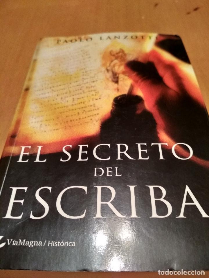 Libros antiguos: El secreto de escriba - Foto 1