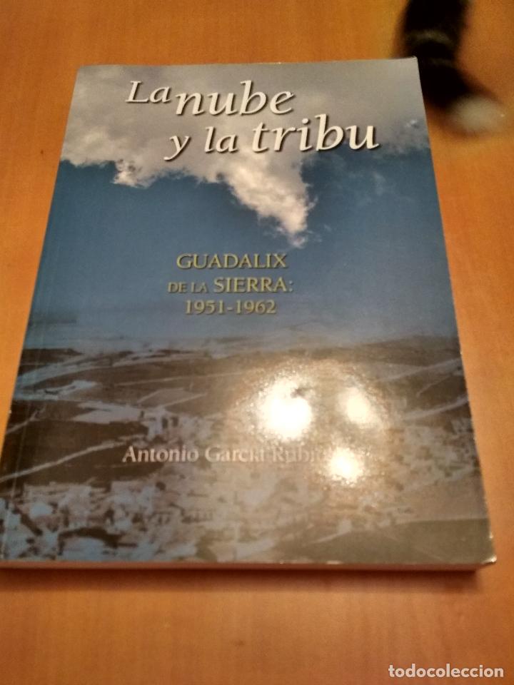 Libros antiguos: La nube y la tribu - Foto 1