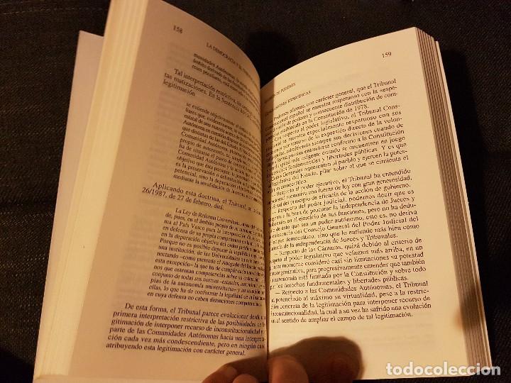 Libros antiguos: La democracia y el Tribunal Constitucional - Foto 3