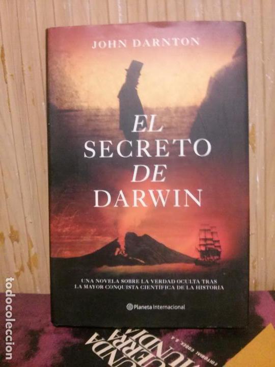 Libros antiguos: El secreto de Darwin, John Darton, Ed. Planeta Internacional - Foto 1