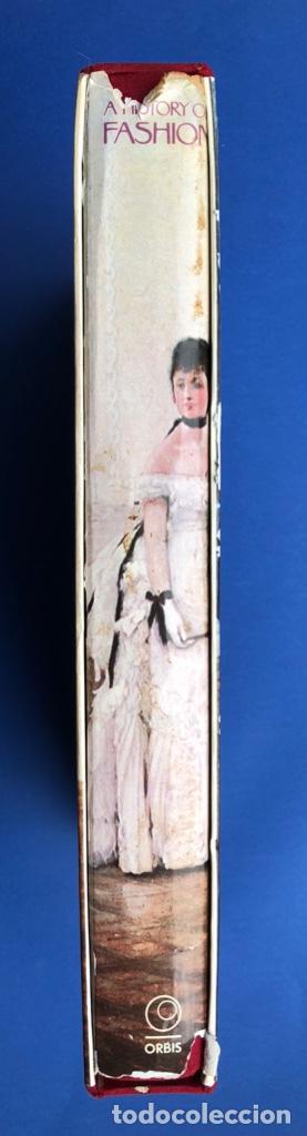 Old books: A HISTORY OF FASHION - J ANDERSON BLACK, MADGE GARLAND