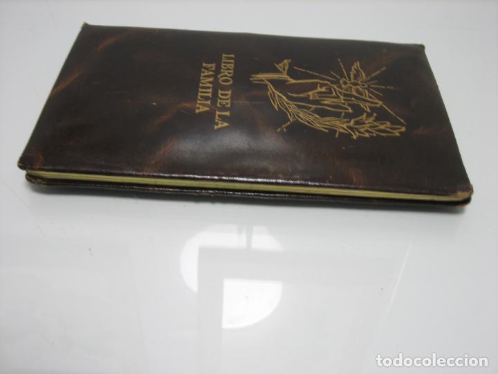 Libros antiguos: Antiguo libro de la familia - Foto 14