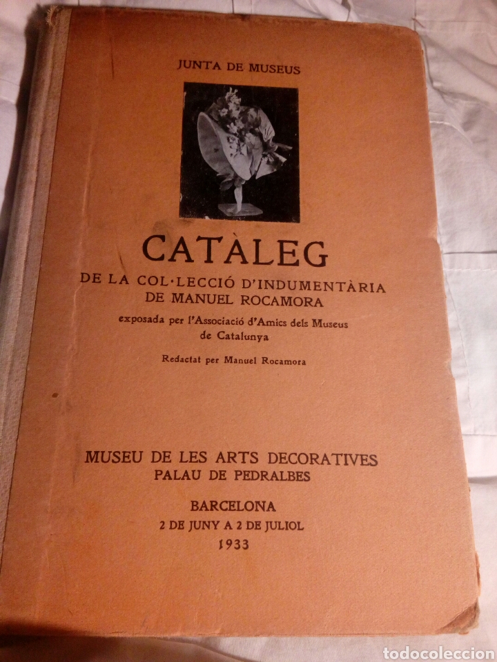Libros antiguos: Cataleg de la col.leccio dindumentaria de Manuel Rocamora - Foto 1