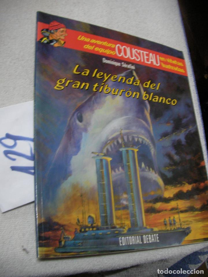 Libros antiguos: LA LEYENDA DEL GRAN TIBURON BLANCO - COUSTEAU - Foto 1