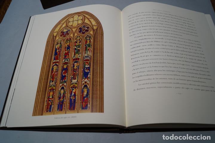 Libros antiguos: ESPACIOS EN EL TIEMPO. 12 CATEDRALES ESPA&Ntilde;OLAS. - Foto 2