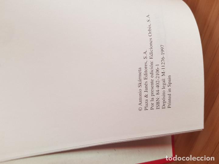 Libros antiguos: Antonio Skarmeta - EL CARTERO DE NERUDA. - Foto 3