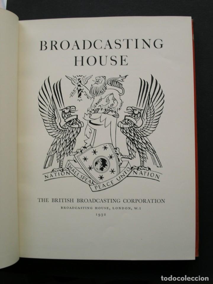 Libros antiguos: Broadcasting House &ndash; La BBC en 1932 - Foto 1