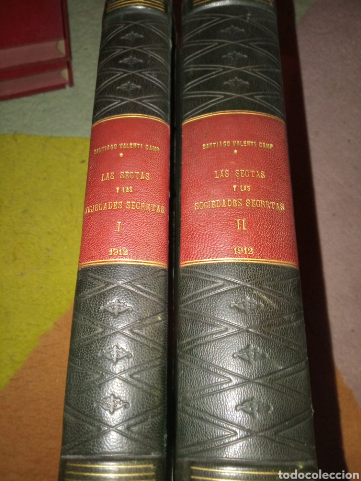 Livros antigos: Las sectas y las sociedades secretas a trav&eacute;s de la historia