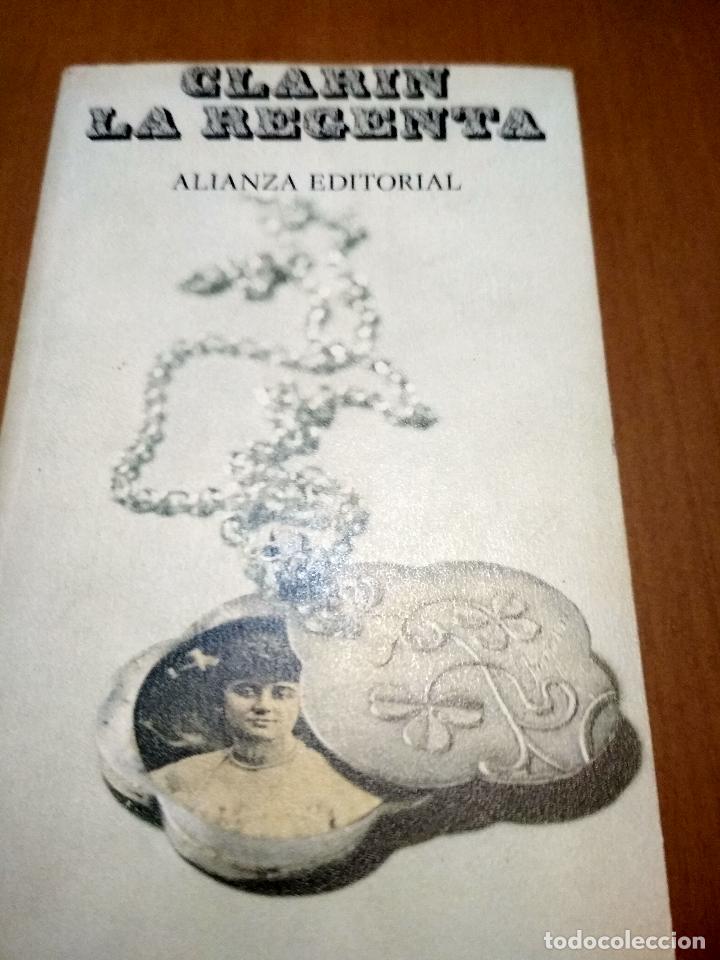 Libros antiguos: La regenta - Foto 1