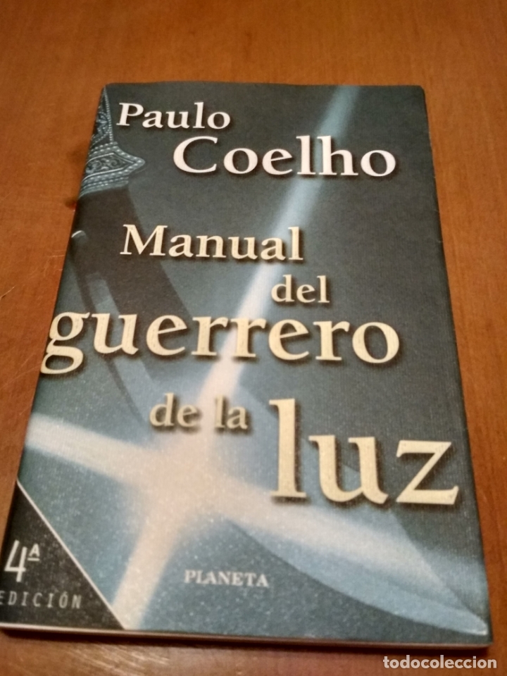 Libros antiguos: Manual del guerrero de la luz - Foto 1