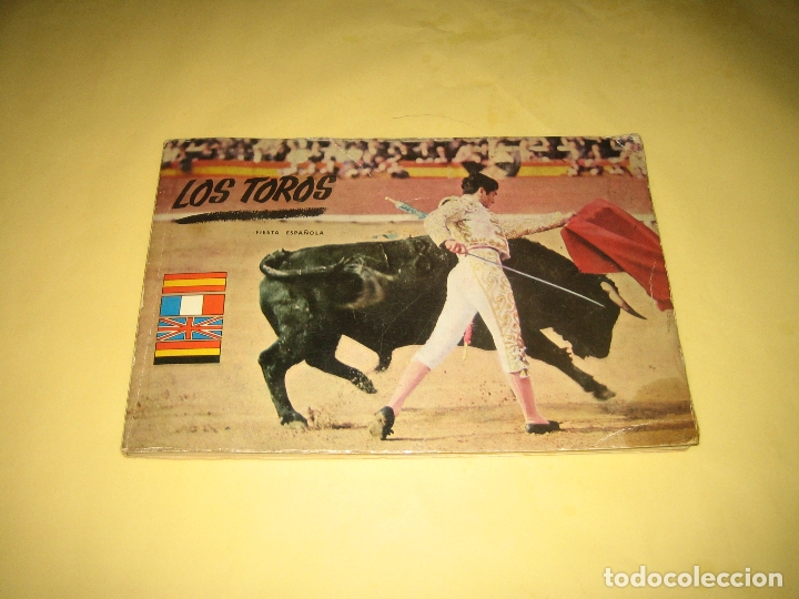 Libros antiguos: LOS TOROS - EN 4 IDIOMAS - Foto 1