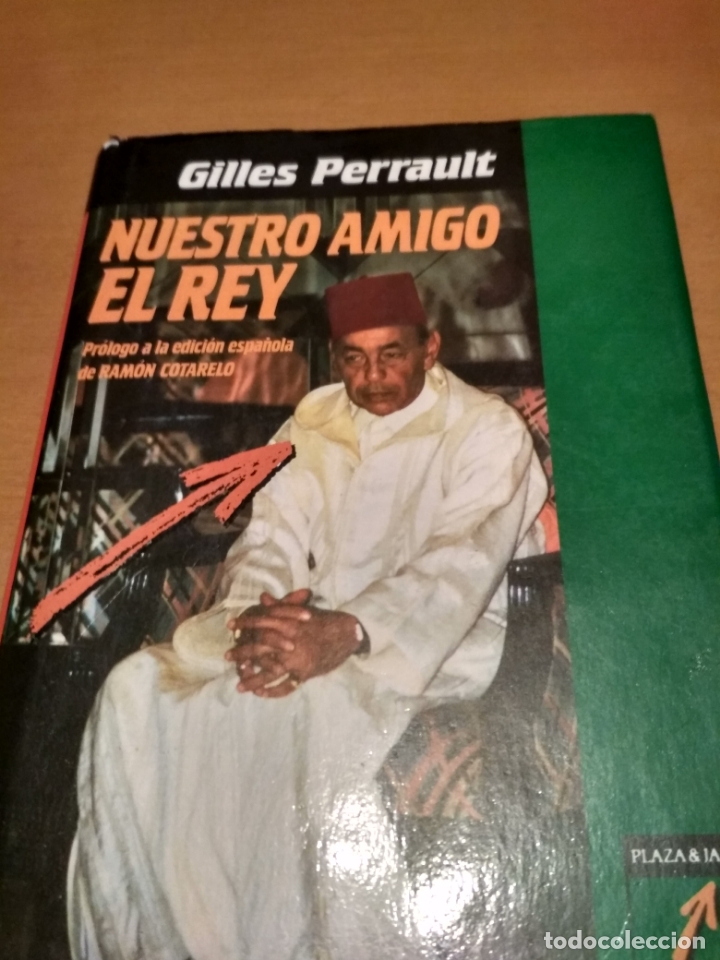 Libros antiguos: Nuestro amigo el rey - Foto 1