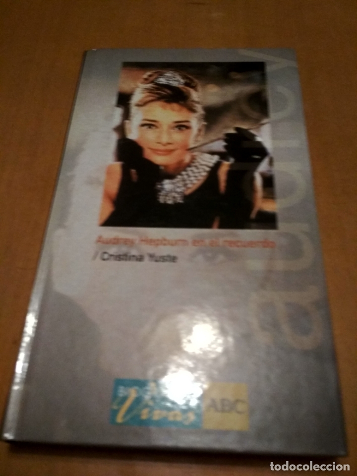 Libros antiguos: Audrey Hepburn en el recuerdo - Foto 1