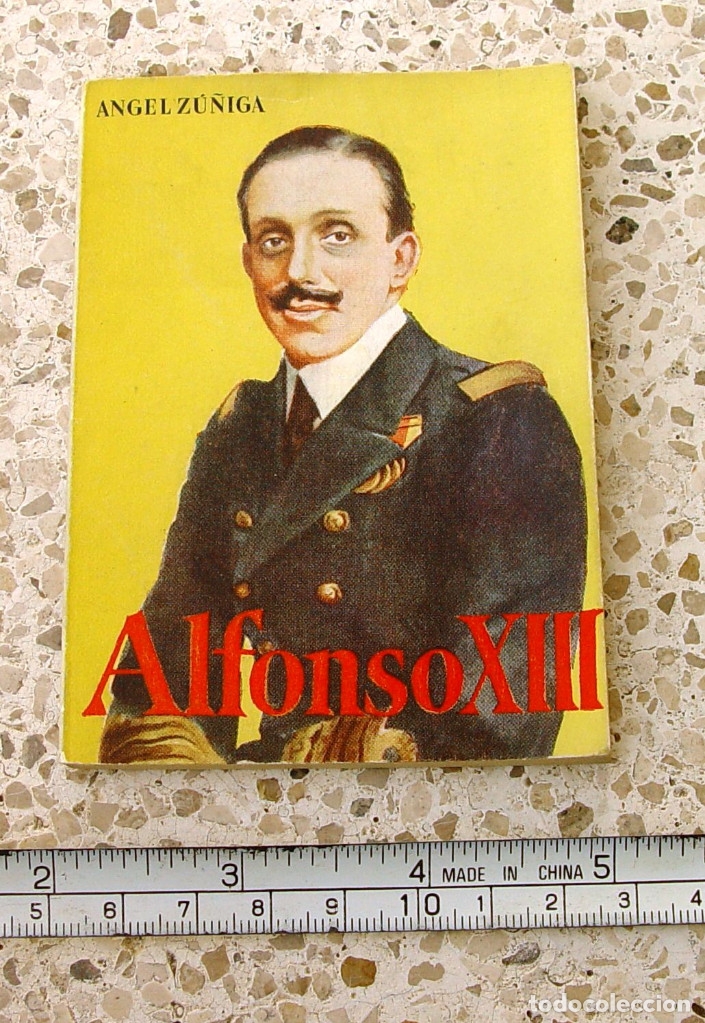Libros antiguos: Alfonso XIII. Mini libro....sanna - Foto 1
