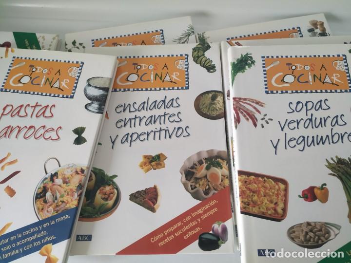 Libros antiguos: Colección Todos a cocinar. 9 volúmenes. Planeta DeAgostini. 2001. ABC - Foto 9 - 175304399