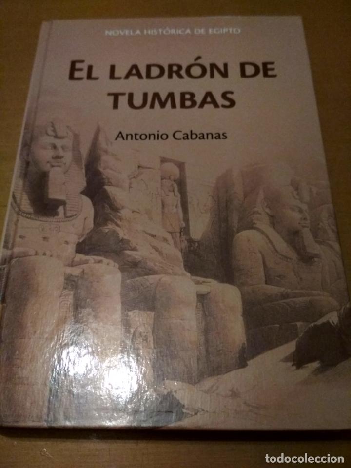 Libros antiguos: El ladr&oacute;n de Tumbas - Foto 1