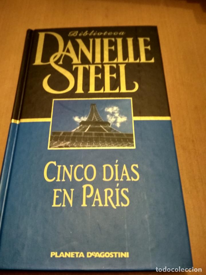 Libros antiguos: Cinco d&iacute;as en Par&iacute;s - Foto 1