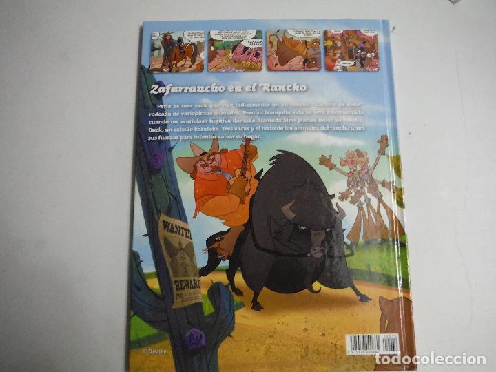 Libros antiguos: DISNEY ZAFARRANCHO EN EL RANCHO EL PAIS - Foto 2