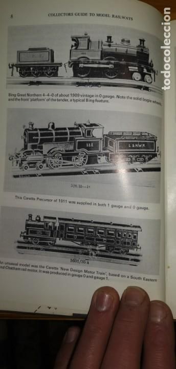 Libros antiguos: COLLECTORS GUIDE TO MODEL RAILWAYS - Foto 2