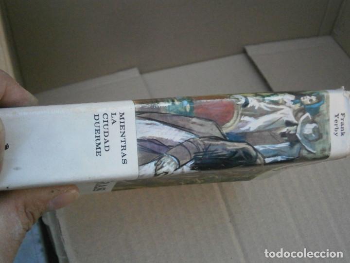 Libros antiguos: mientras la ciudad duerme&iexcl;&iexcl; - Foto 2