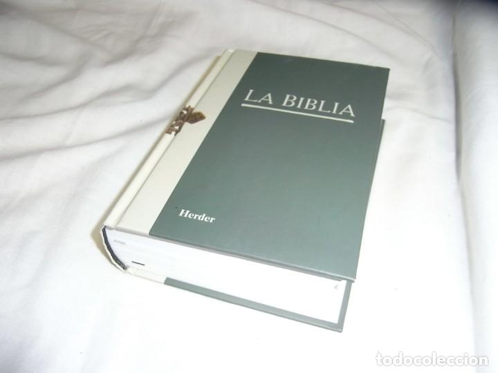 Libros antiguos: La Biblia, Herder. - Foto 1