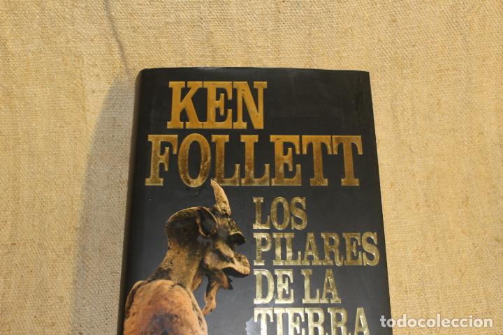 Libros antiguos: Los pilares de la tierra. Ken Follett - Foto 4
