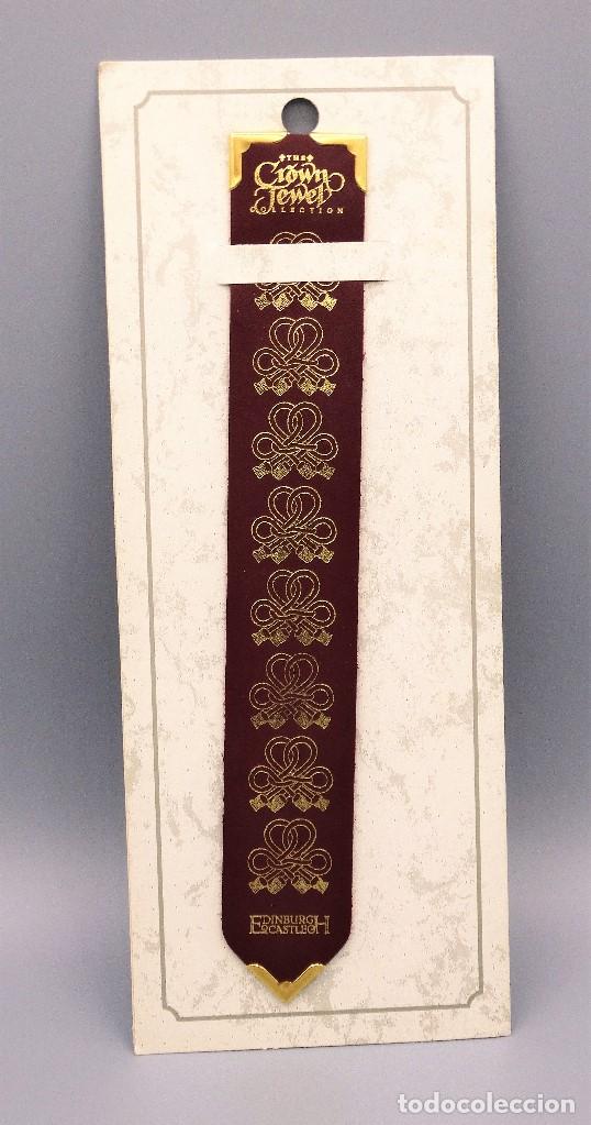 Libros antiguos: Marcador para  libros de cuero. Collecion  &ldquo;The Crown Jewel&rdquo;