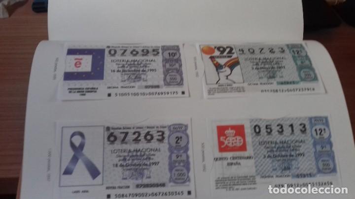 Libros antiguos: Libro de sellos, billetes e iconos de la democracia completo - Foto 16