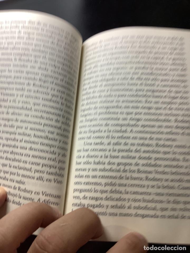 Libros antiguos: La velocidad de la luz. Javier Cercas. - Foto 2
