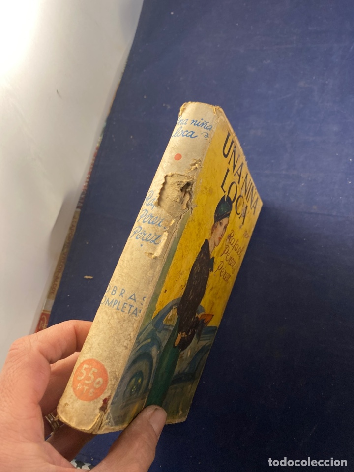 Libros antiguos: Una ni&ntilde;a loca - Foto 2