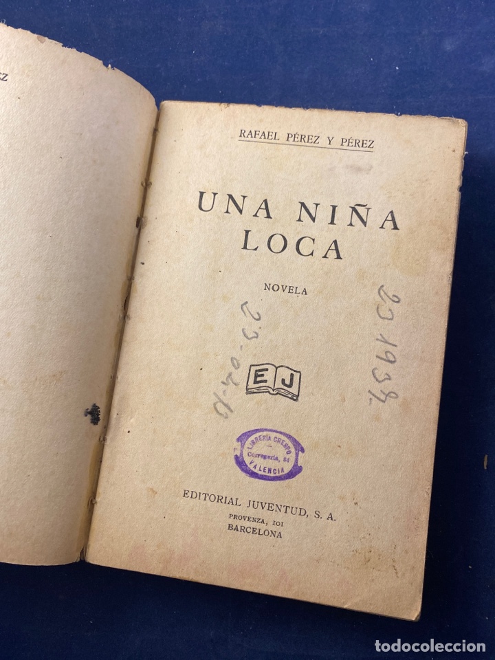 Libros antiguos: Una ni&ntilde;a loca - Foto 3