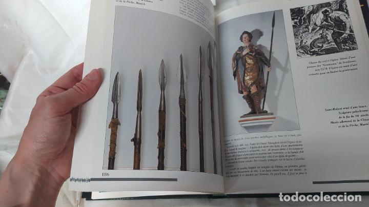 Libros antiguos: LES BEAUX - ARTS DE LA CHASSE, OBJETS SYMBOLES DECORS. - Foto 12