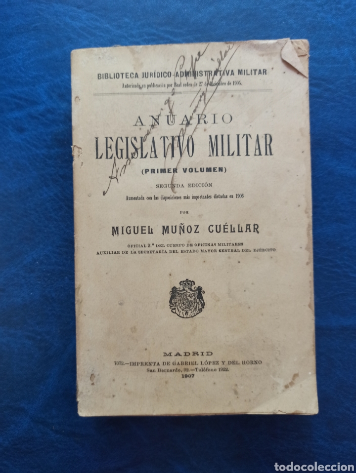 Antiquarische B&uuml;cher: Anuario Legislativo Militar (primer volumen)