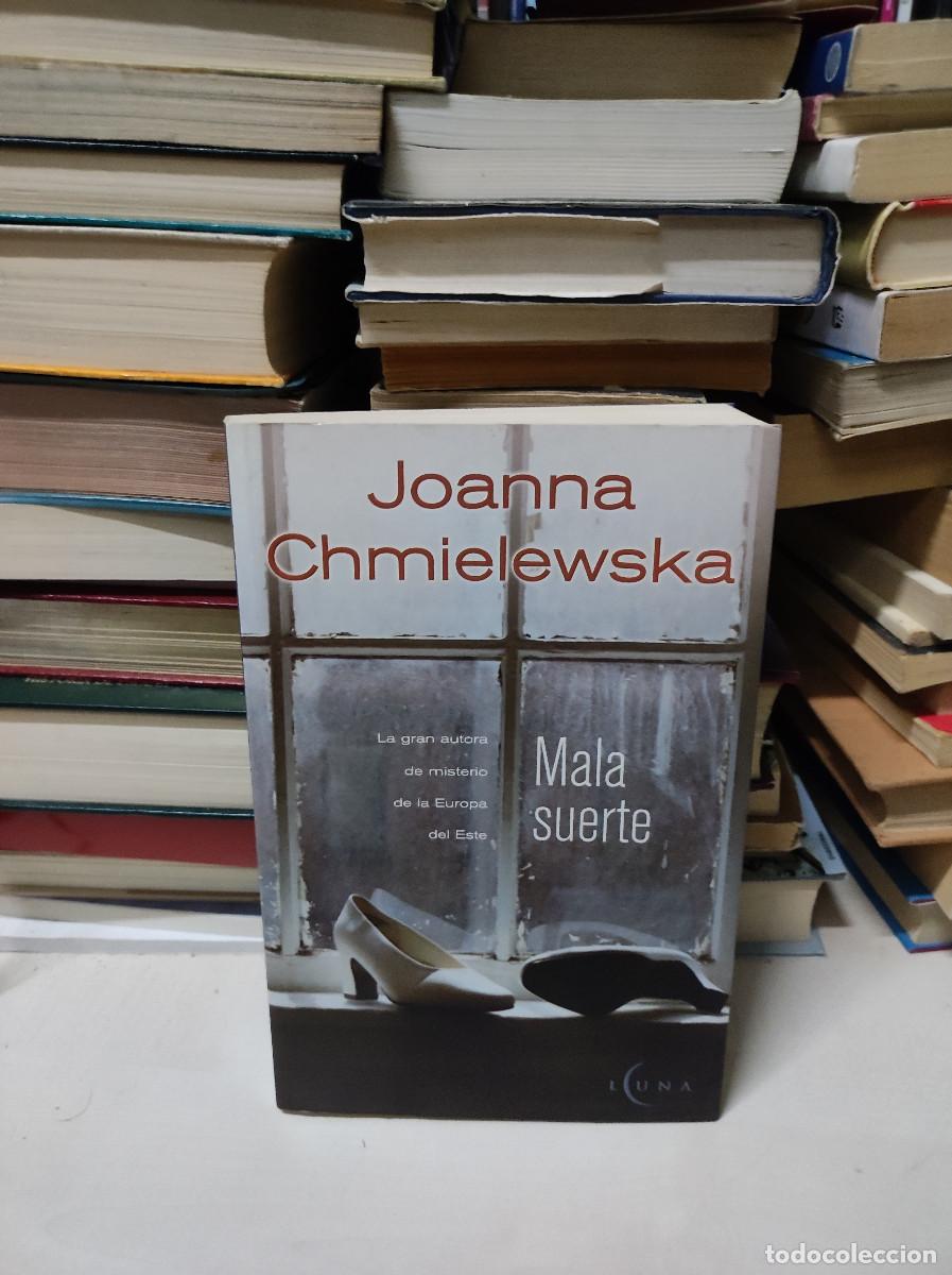 Libros antiguos: joanna chmielewska mala suerte - Foto 1