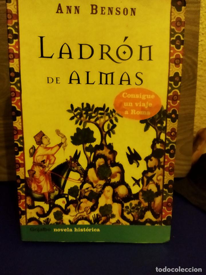 Libros antiguos: Ladr&oacute;n de almas - Foto 1