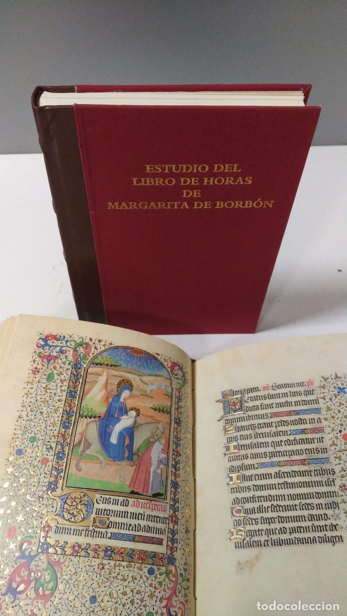 Libros antiguos: FACSIMIL LIBRO DE HORAS DE MARGARITA DE BORBON EDITORIAL SCRIPTORIUM 2006 - Foto 4