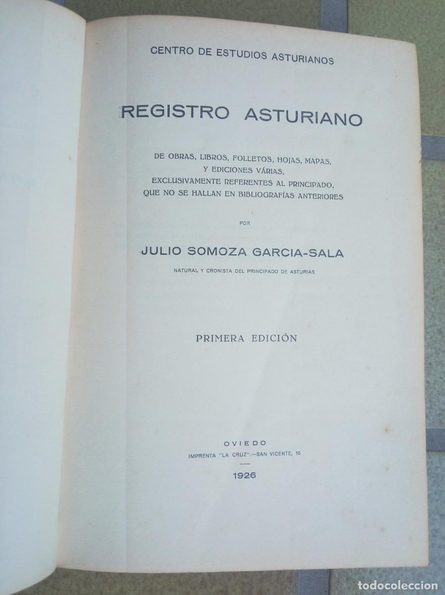 hoja de registro del centro del libro grande